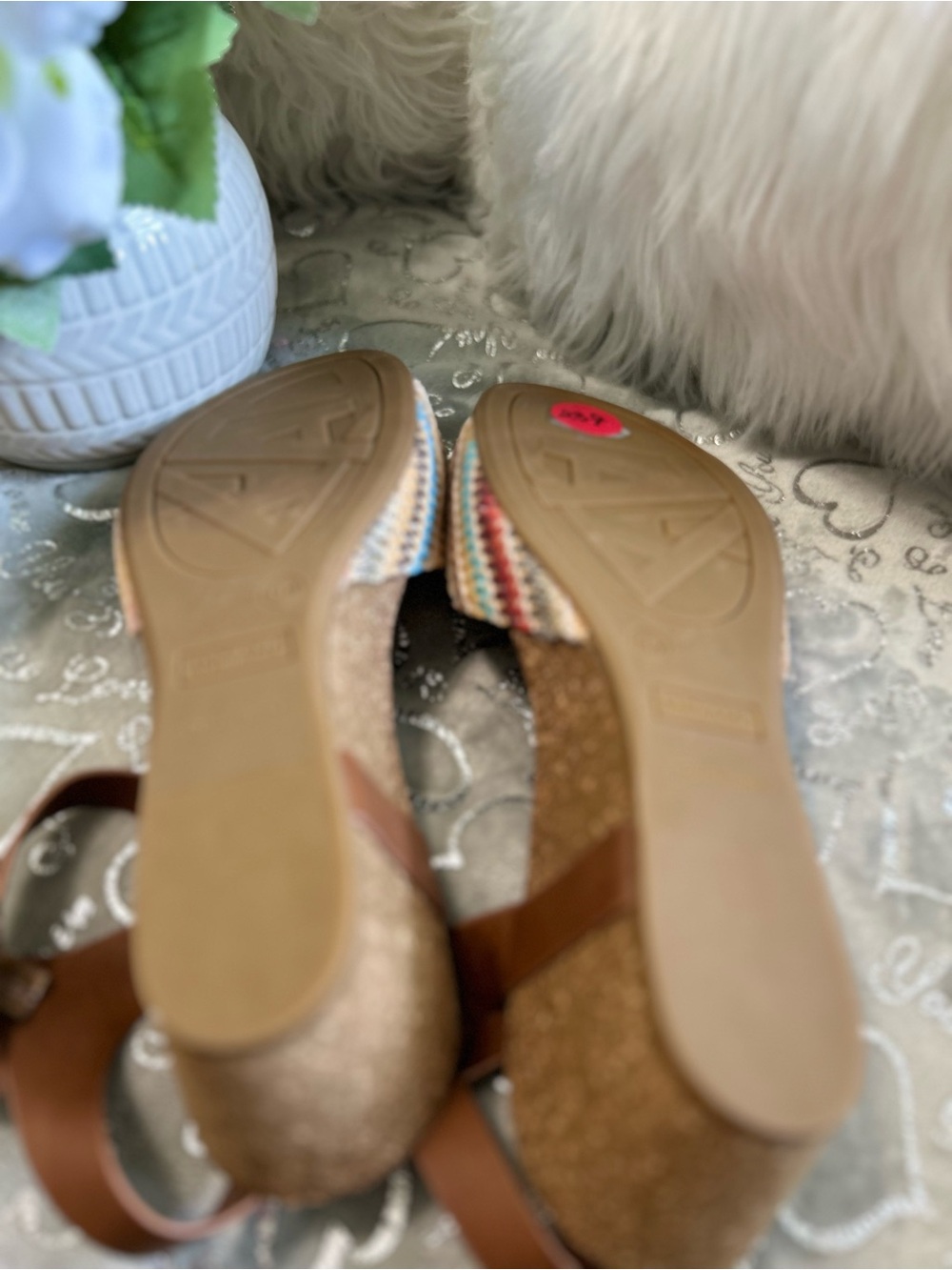 NEW Andiamo, Size 11W, Multicolor Woven Strap Tan Ankle Strap Sandals - Picture 5 of 5